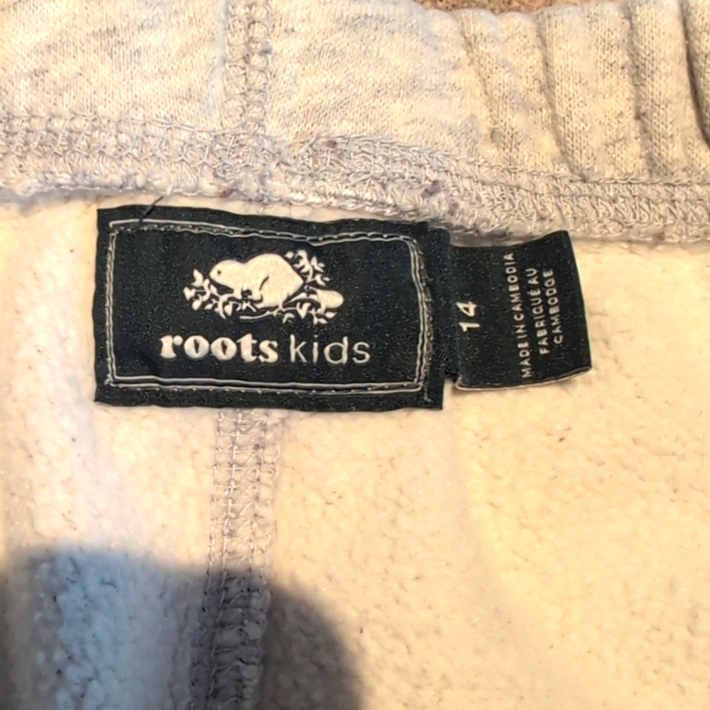 Kids Roots shorts - Picture 2 of 4